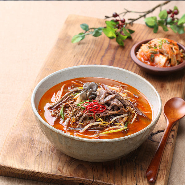 육개장 Spicy beef soup