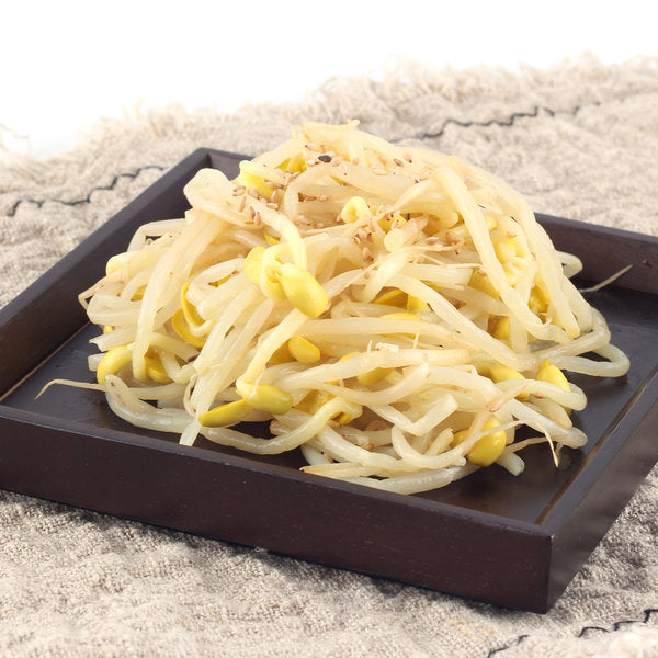 콩나물무침  Seasoned bean sprouts