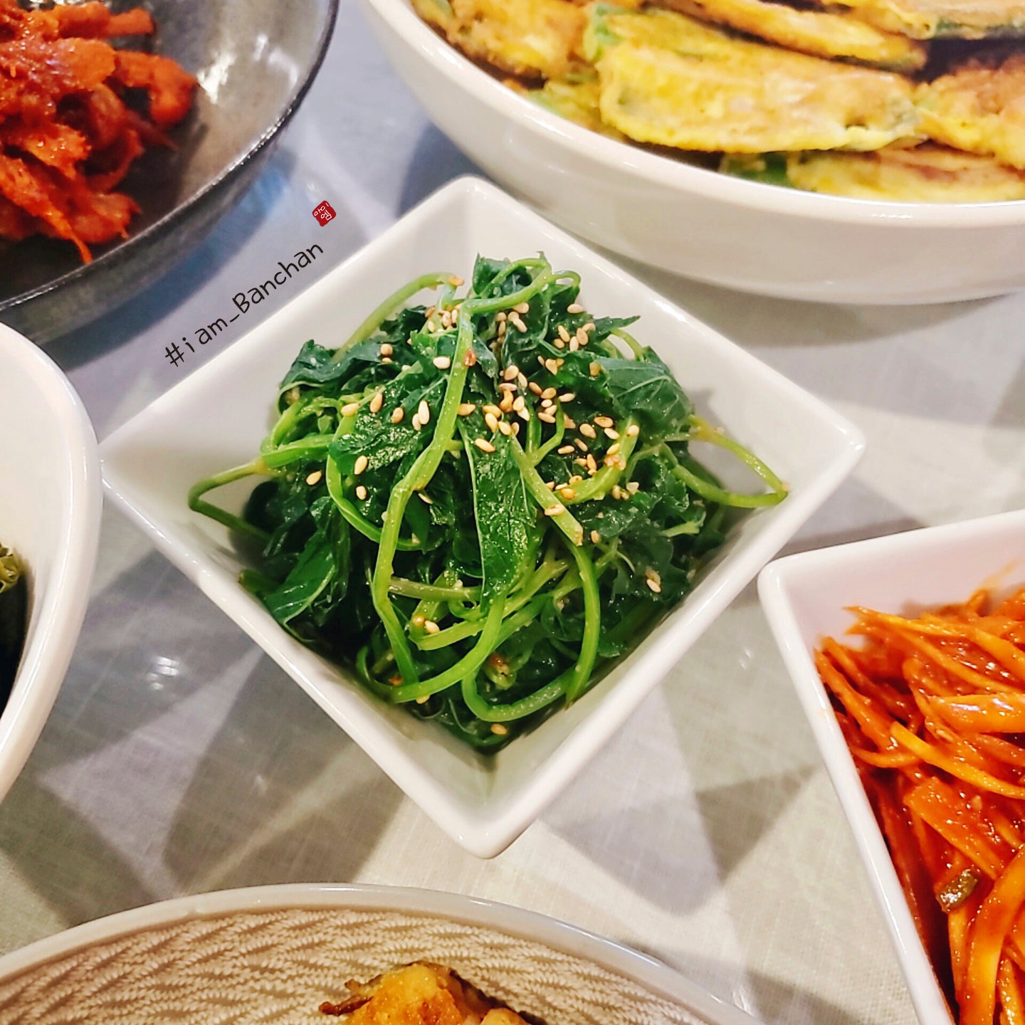 봄향 참나물 무침 Seasoned wild greens